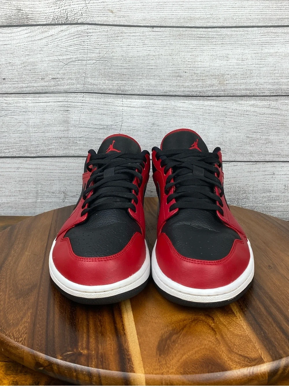 Nike Air Jordan 1 Low Reverse Bred Pebbled Swoosh Shoes 553558-605 Men’s Size 13